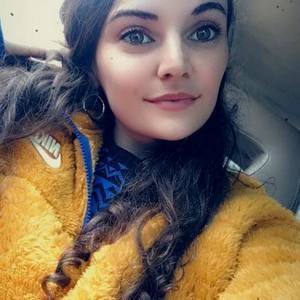 Meet your Posher, Paige